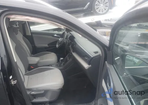 2023 Volkswagen Taos 1.5T Se из США, поврежденный, VIN 3VVSX7B21PM305334